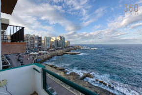 Spacious seafront home with terrace, BBQ & Views by 360 Estates